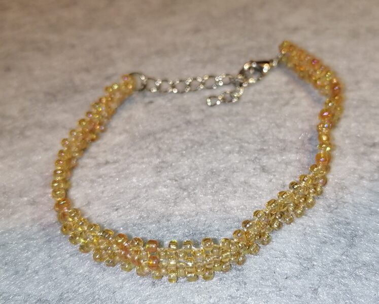 „Honey color beads bracelet“(bracelet)